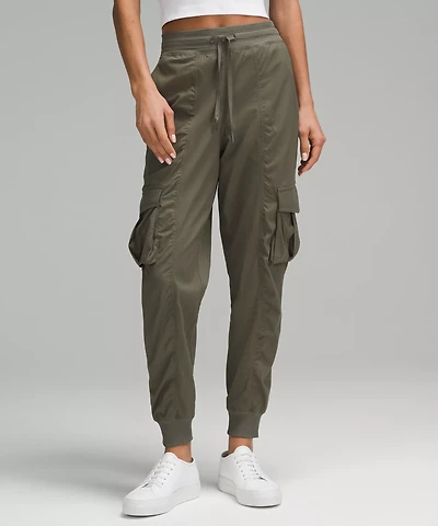 Dance Studio Relaxed-Fit Mid-Rise Cargo Jogger | Women's Joggers