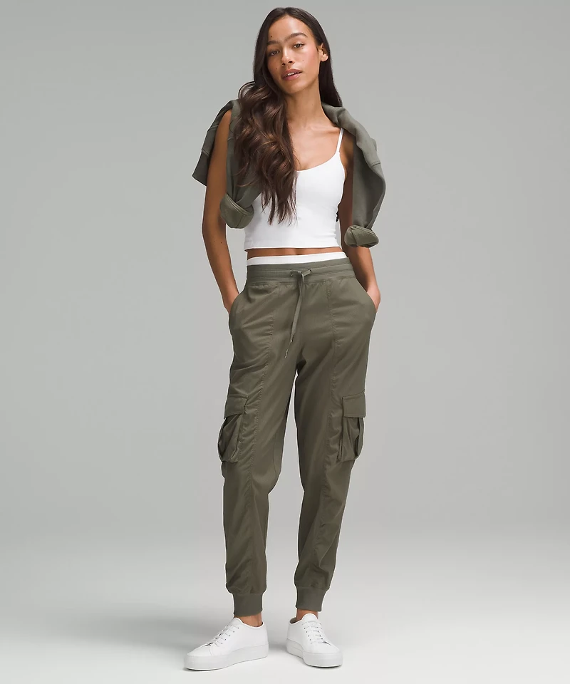 Dance Studio Relaxed-Fit Mid-Rise Cargo Jogger | Women's Joggers