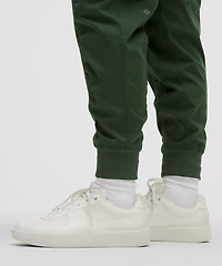 Dance Studio Relaxed-Fit Mid-Rise Cargo Jogger | Women's Joggers