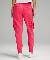 Dance Studio Relaxed-Fit Mid-Rise Cargo Jogger | Women's Joggers