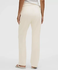 Softstreme High-Rise Straight-Leg Pant *Regular