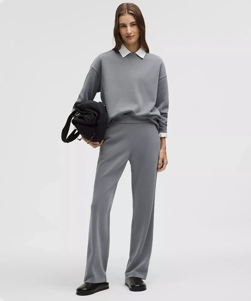 Softstreme High-Rise Straight-Leg Pant *Regular