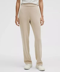 Softstreme High-Rise Straight-Leg Pant *Regular