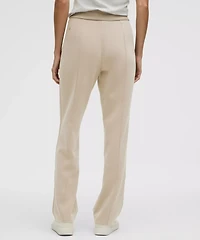 Softstreme High-Rise Straight-Leg Pant *Regular