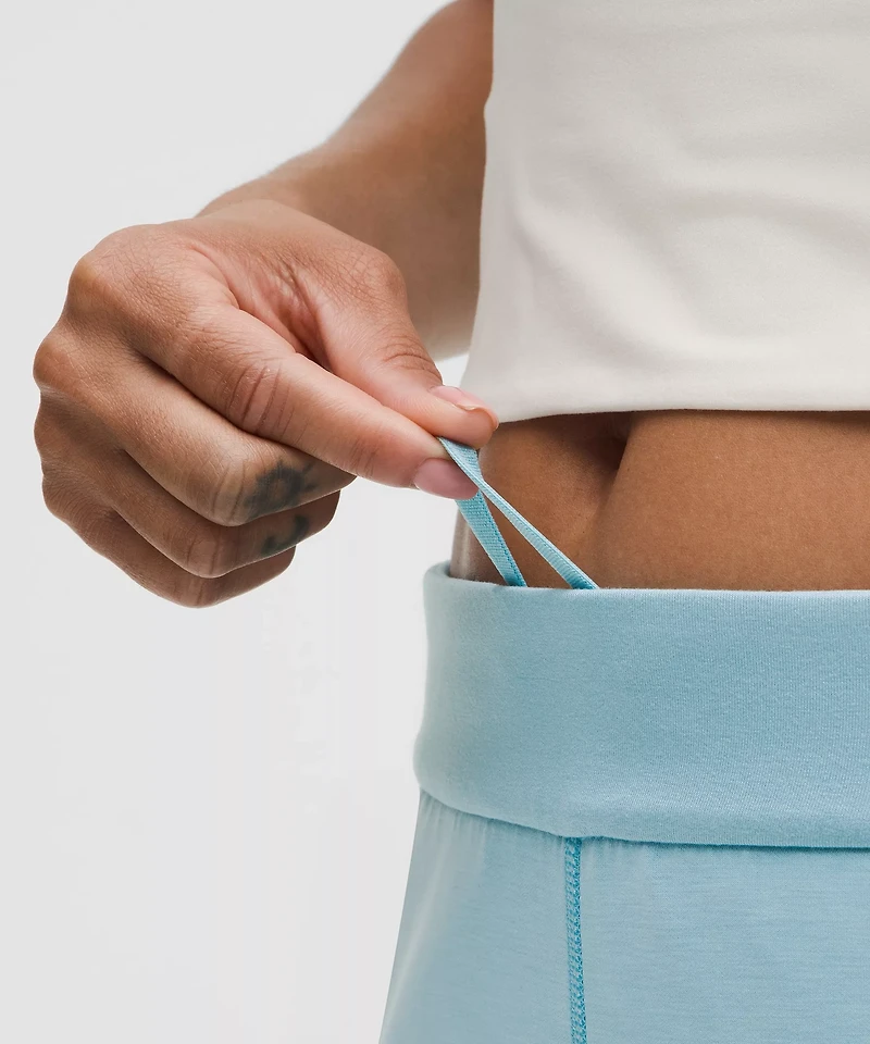 Softstreme High-Rise Straight-Leg Pant *Regular