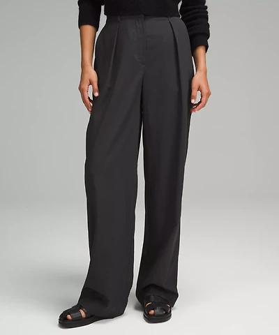 Pleat-Front High-Rise Trouser *Regular | Women's Trousers