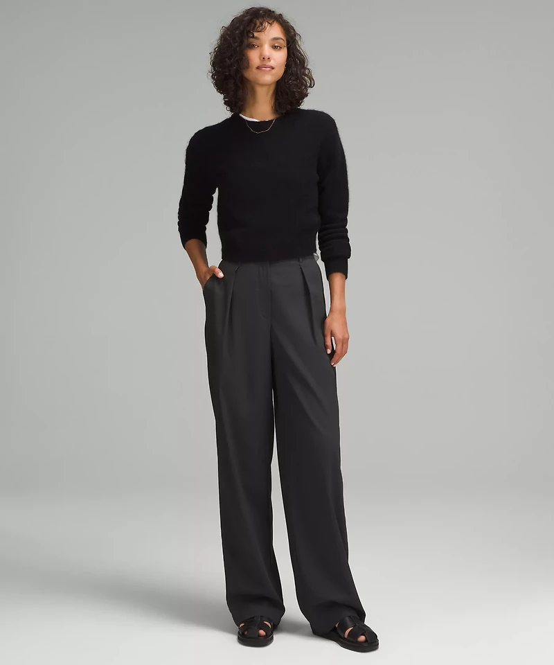 Pleat-Front High-Rise Trouser *Regular | Women's Trousers