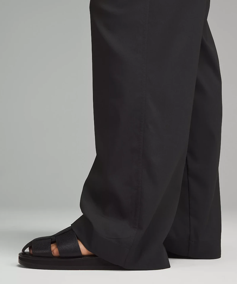 Pleat-Front High-Rise Trouser *Regular | Women's Trousers
