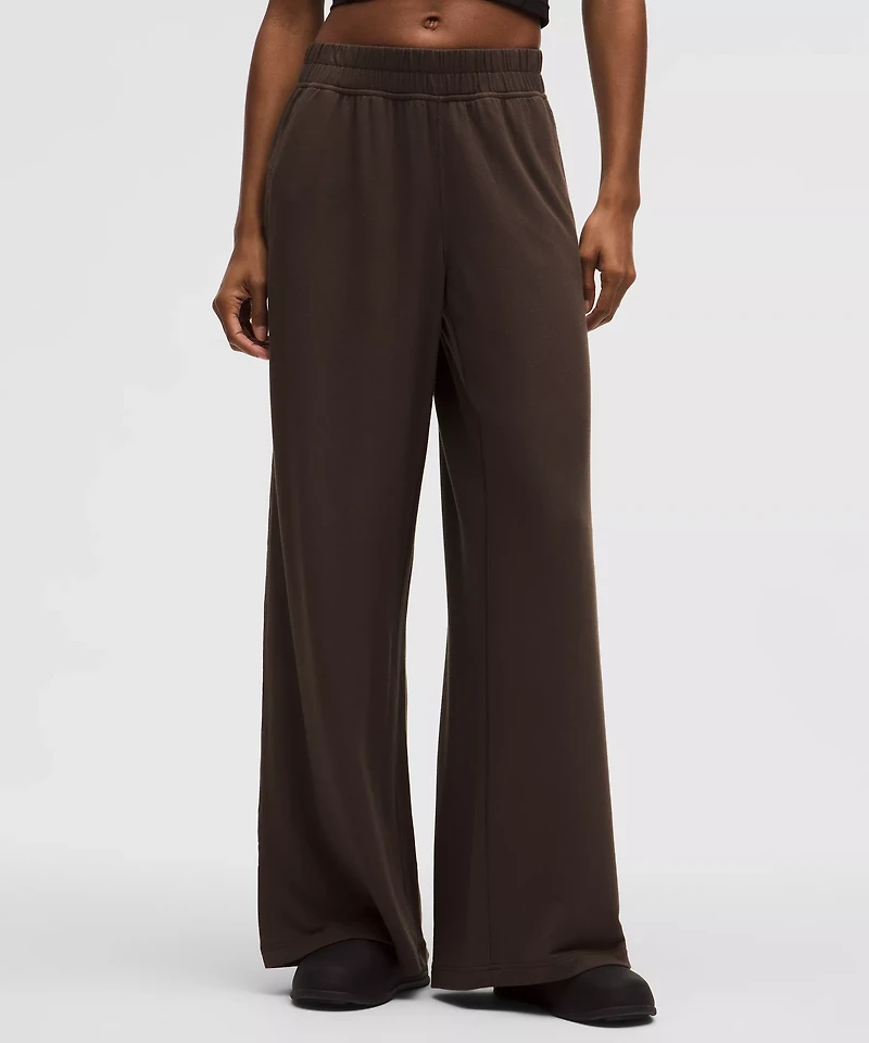 BeCalm Mid-Rise Wide-Leg Pant