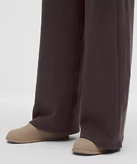 Scuba Mid-Rise Wide-Leg Pant *Regular