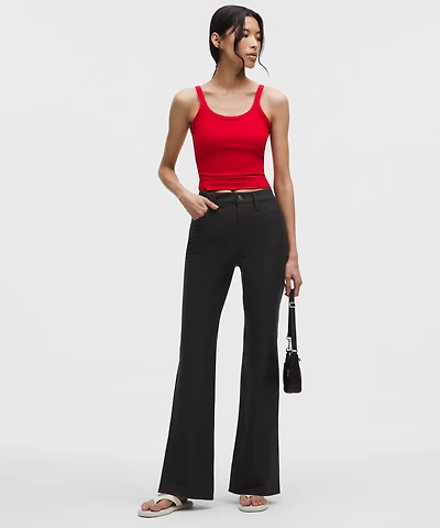 EasyFive High-Rise Subtle-Flare Pant *Regular