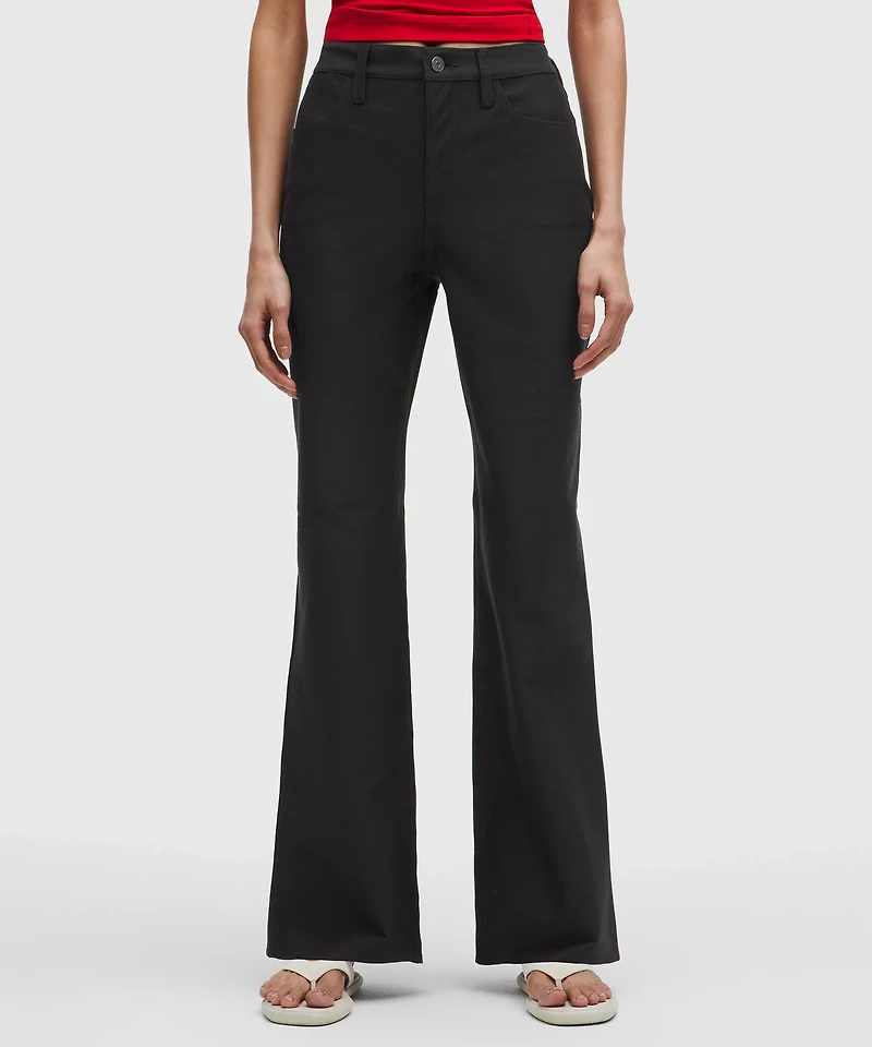 EasyFive High-Rise Subtle-Flare Pant *Regular
