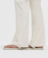 EasyFive High-Rise Subtle-Flare Pant *Regular
