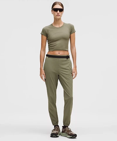 Adapted State High-Rise Jogger *Magnetic Closures | Women's Joggers
