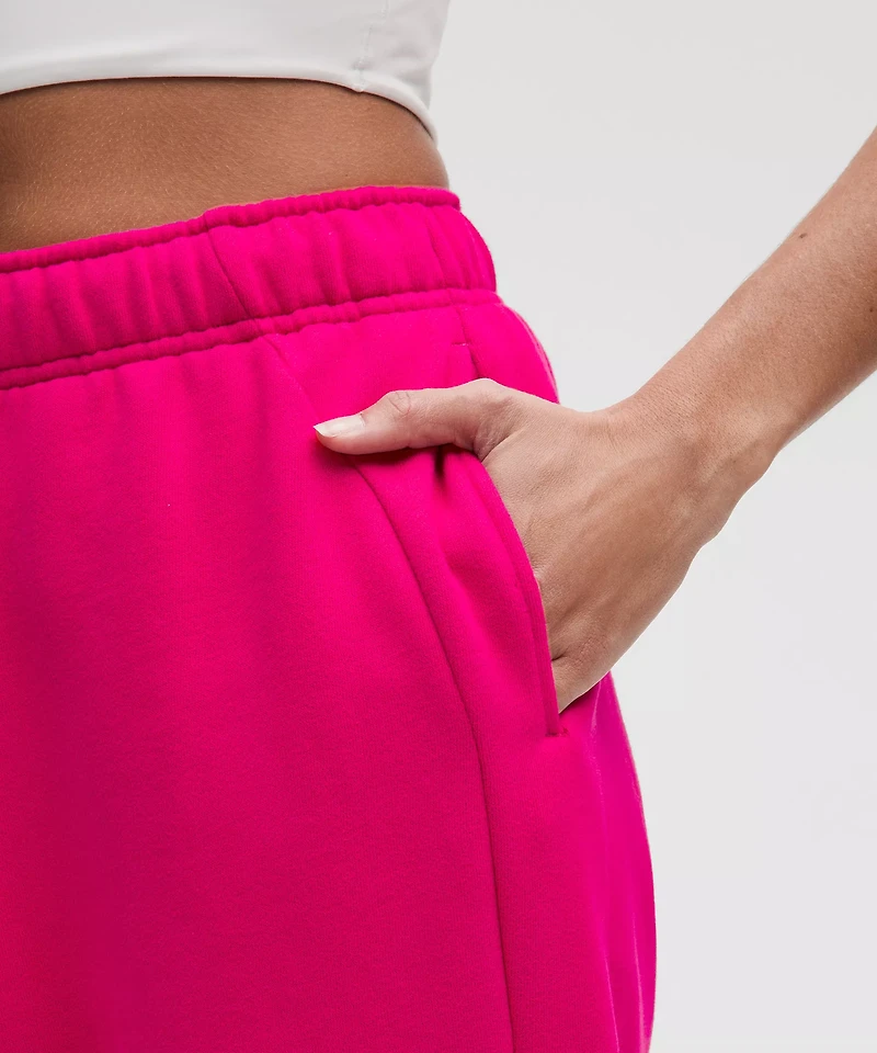 Scuba Mid-Rise Oversized Jogger *Tall