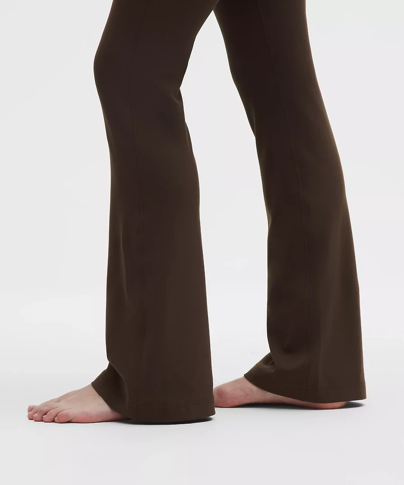 Groove Nulu High-Rise Flared Pant *Regular