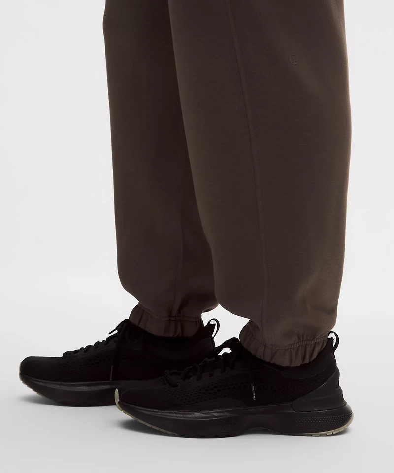 Smooth Spacer Mid-Rise Jogger *Wash