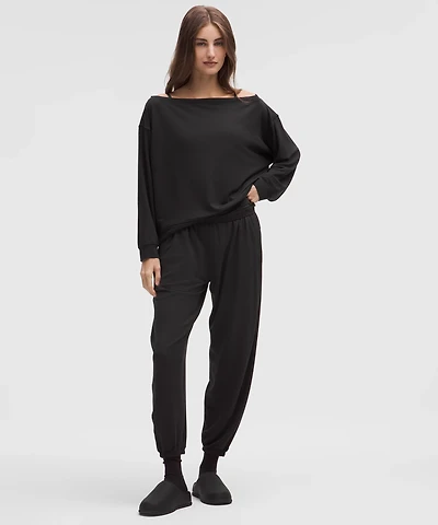 BeCalm Oversized Mid-Rise Pant