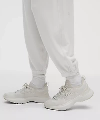 BeCalm Oversized Mid-Rise Pant