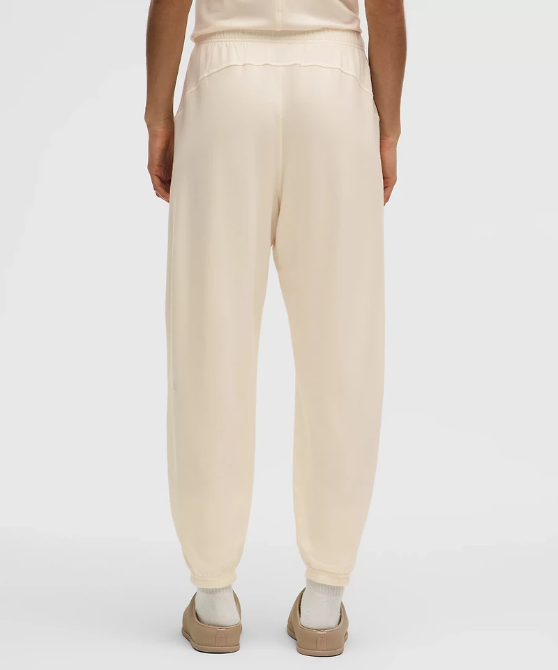 BeCalm Oversized Mid-Rise Pant