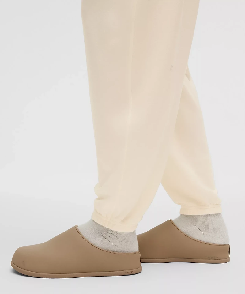 BeCalm Oversized Mid-Rise Pant