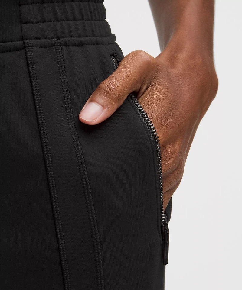 Define Mid-Rise Track Pant *Luon