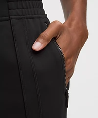 Define Mid-Rise Track Pant *Luon