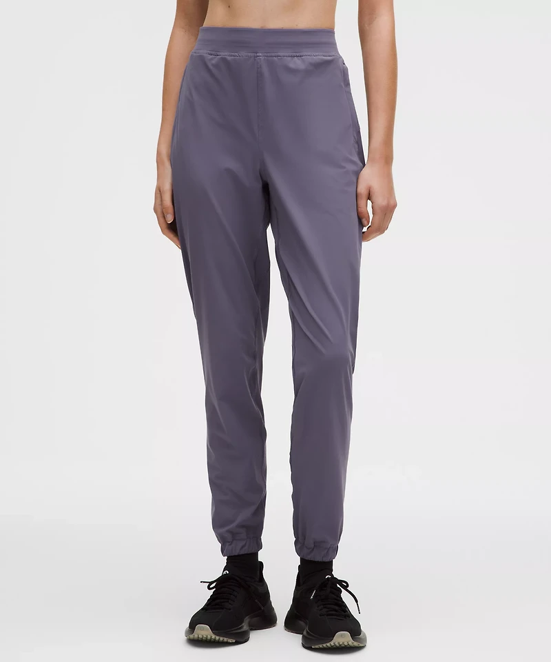 Adapted State High-Rise Jogger *Short