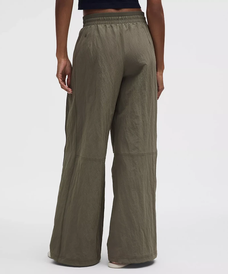 Crinkle Nylon Relaxed Parachute Pant | Women's Pants