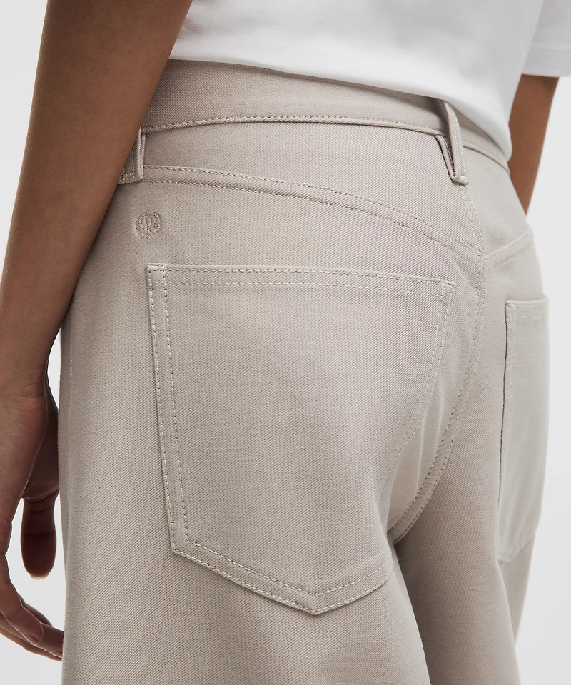 EasyFive Low-Rise Classic Wide-Leg Pant *Regular