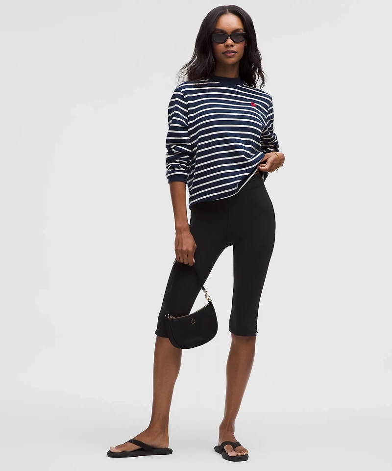 Groove High-Rise Notched-Hem Crop 15" | Women's Capris
