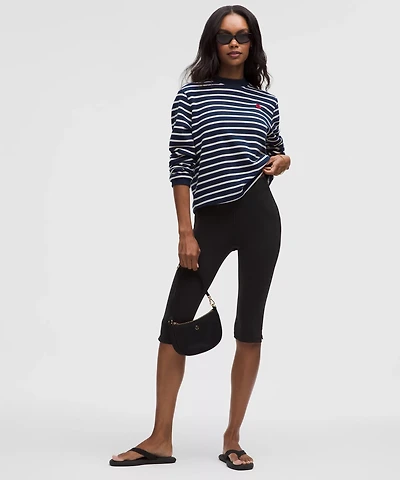Groove High-Rise Notched-Hem Crop 15" | Women's Capris