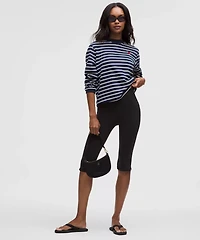 Groove High-Rise Notched-Hem Crop 15" | Women's Capris