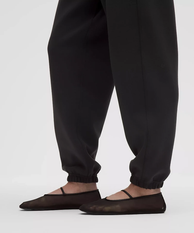 Smooth Spacer Jogger | Women's Joggers