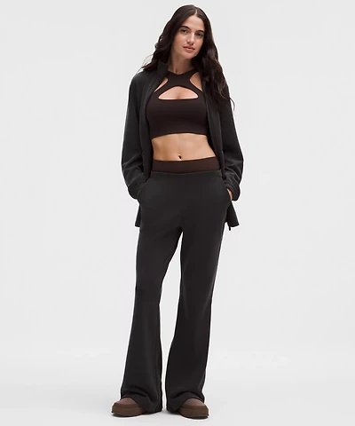 Brushed Softstreme Mid-Rise Flared Pant *Regular