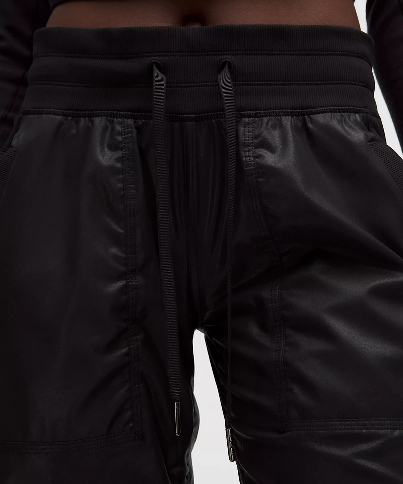 Dance Studio Mid-Rise Pant *Shine