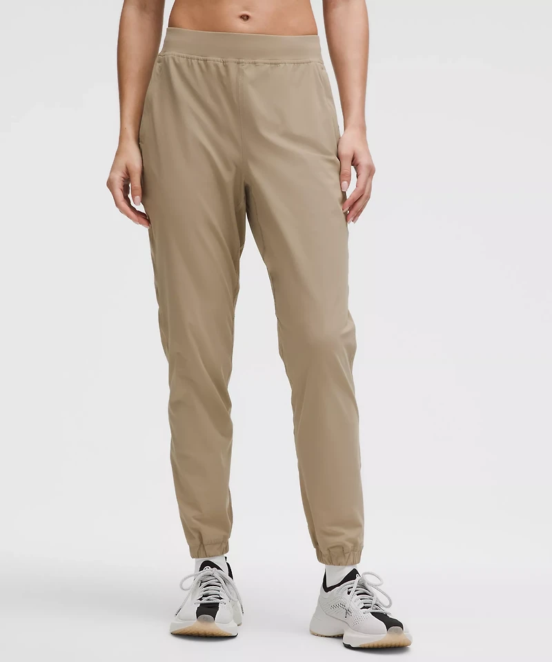 Adapted State High-Rise Jogger *Regular