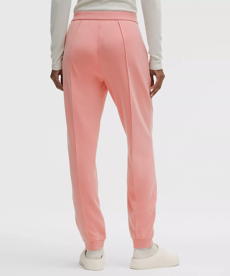Softstreme Classic-Fit High-Rise Jogger
