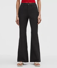 EasyFive High-Rise Subtle-Flare Pant *Tall