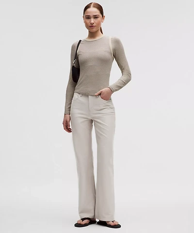 EasyFive High-Rise Subtle-Flare Pant *Short