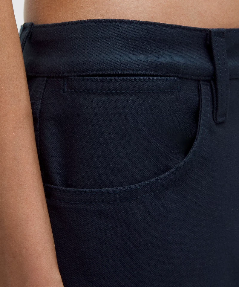 EasyFive Mid-Rise Relaxed-Straight Pant *Short