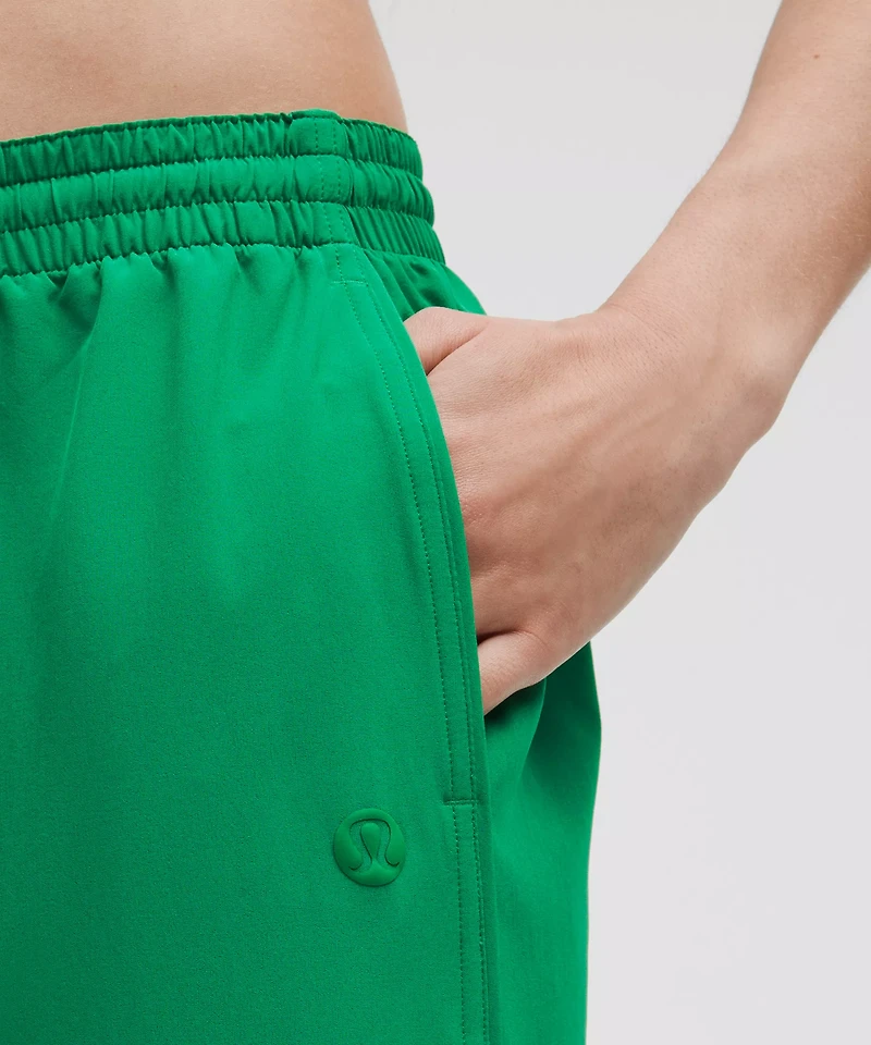 Court Rival Wide-Leg Track Pant *Regular | Women's Pants