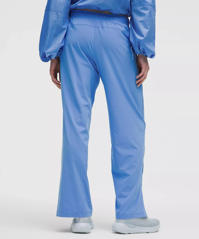 Court Rival Wide-Leg Track Pant *Regular | Women's Pants