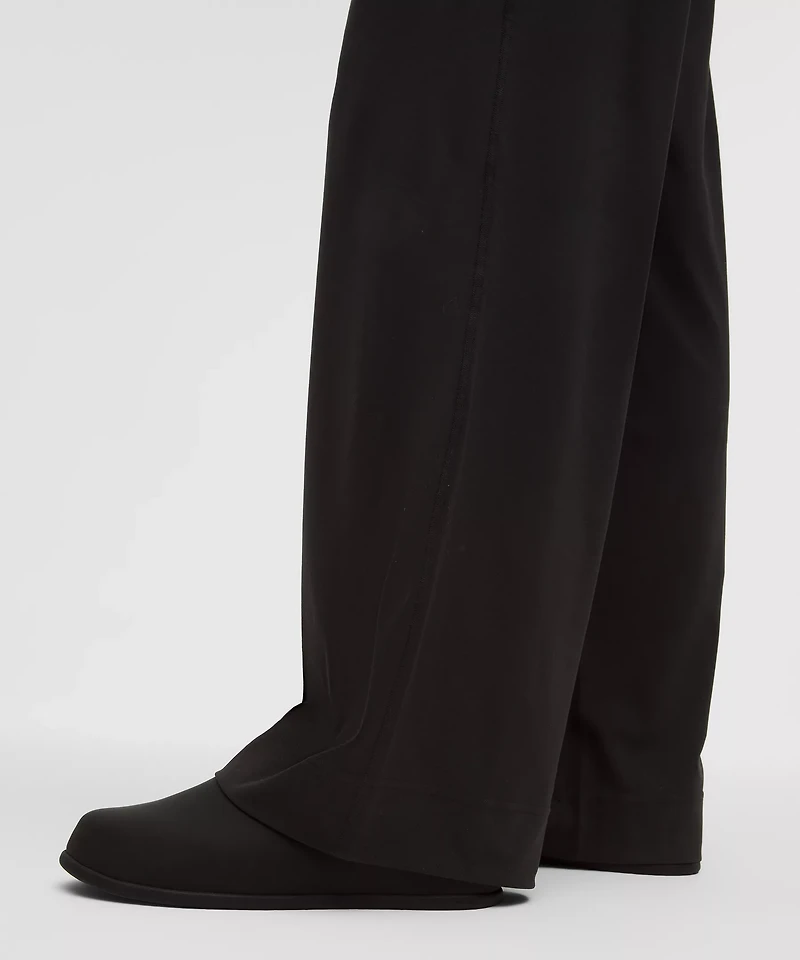 Groove Wide-Leg High-Rise Pant *Regular