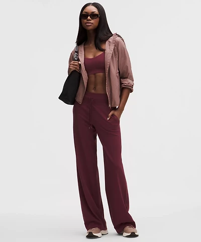Groove Wide-Leg High-Rise Pant *Regular