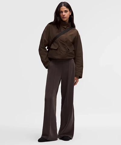 Softstreme Pintuck High-Rise Wide-Leg Pant *Regular