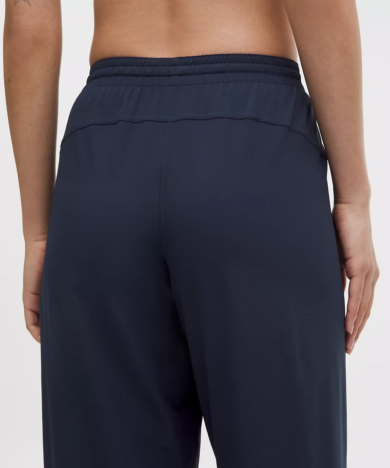 Court Rival Wide-Leg Track Pant *Regular