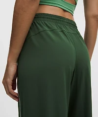 Court Rival Wide-Leg Track Pant *Regular