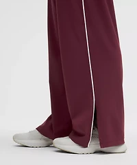 Court Rival Wide-Leg Track Pant *Regular