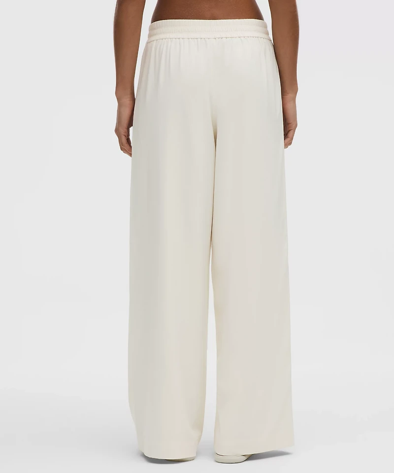 Breezily Mid-Rise Pant *Regular